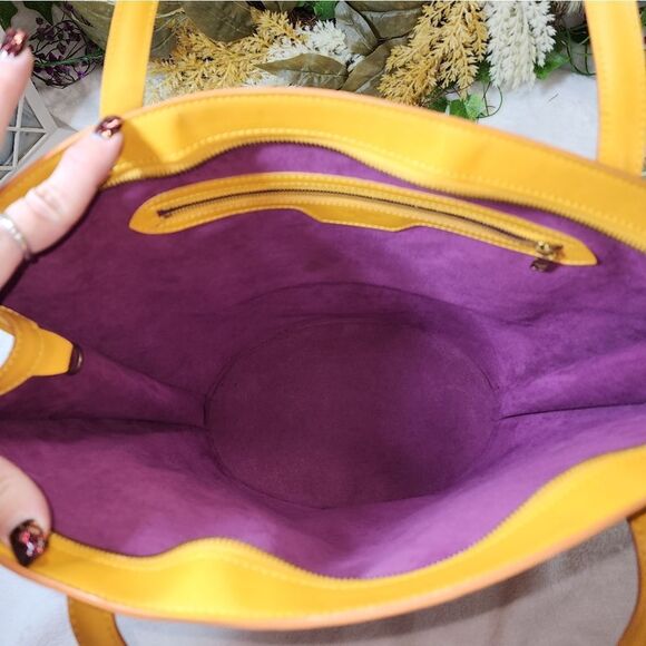 Louis Vuitton Epi Saint Jacques Yellow Bag with Dust Bag PRISTINE CONDITION - Picture 13 of 17